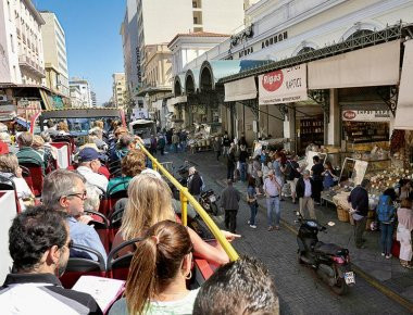 Γάλλοι τουρίστες: Σχεδόν δύο εκατομμύρια επισκέφθηκαν την Ελλάδα το 2017